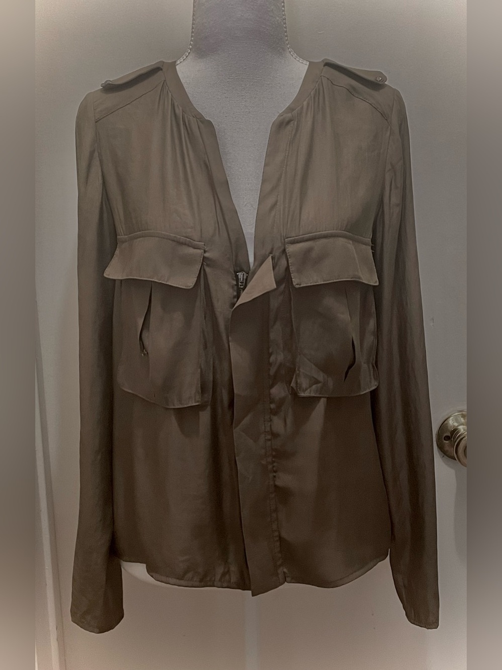 Zara Womens shirt. Long sleeve. Size S
